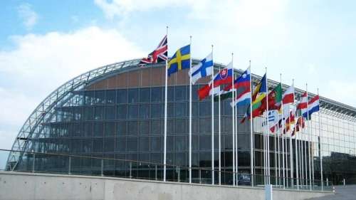 2017年，希臘吸納了25億歐元的EIB資金