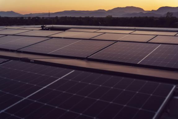 贊比亞推進總統(tǒng)太陽能計劃 將在公共機構安裝50兆瓦太陽能發(fā)電系統(tǒng)