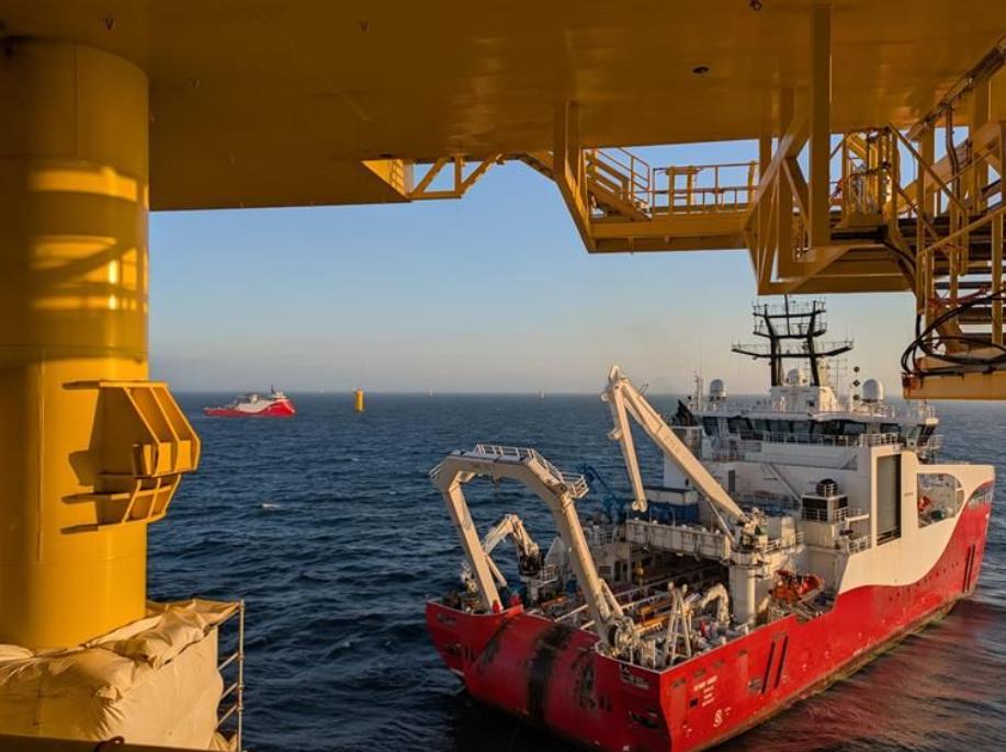 德國960兆瓦海上風(fēng)電場所有陣列間電纜已全部安裝到位