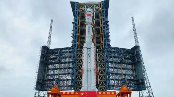 天舟八號(hào)貨運(yùn)飛船順利撤離空間站組合體，已受控再入大氣層