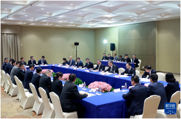 李強(qiáng)出席在巴西中資企業(yè)座談會(huì)，國(guó)網(wǎng)、金風(fēng)、中天等企業(yè)參加