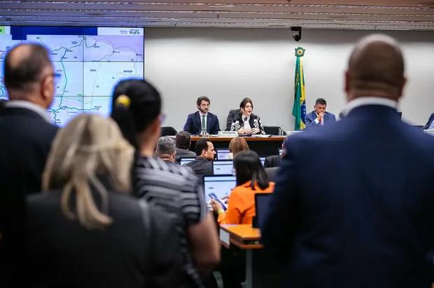 巴西部長：兩洋鐵路可行性研究將于兩年內(nèi)完成，中方提供技術(shù)支持