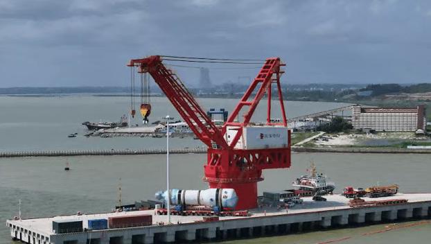 重量級(jí)“蒸汽管家”入駐，廉江核電1號(hào)機(jī)組關(guān)鍵設(shè)備運(yùn)抵現(xiàn)場