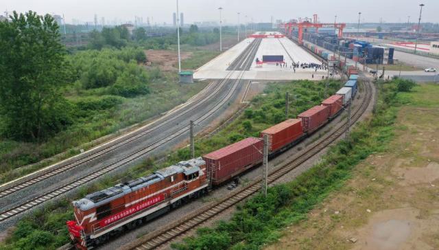 中亞班列累計(jì)開行超6.9萬列 通達(dá)亞洲11個(gè)國家