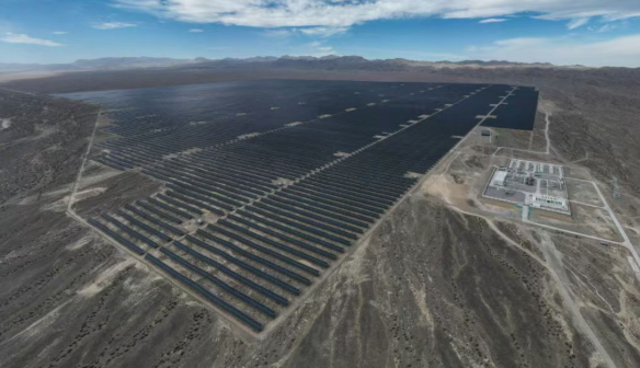 精河縣34萬千瓦光伏項(xiàng)目光伏區(qū)全容量并網(wǎng)發(fā)電