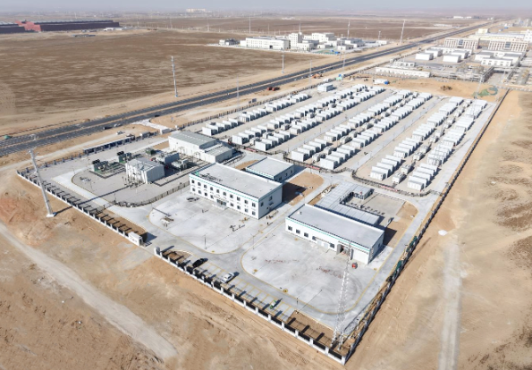 中國裝機規(guī)模最大半固態(tài)鋰電池儲能項目并網