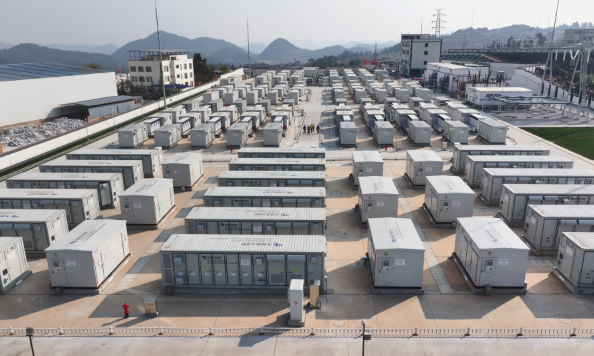 全國(guó)首個(gè)大型鋰鈉混合儲(chǔ)能站在云南建成